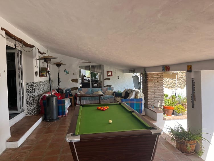 For sale Cortijo Las Ventanas, a large country estate near Riogordo/ Benamargosa, Malaga province in Spain