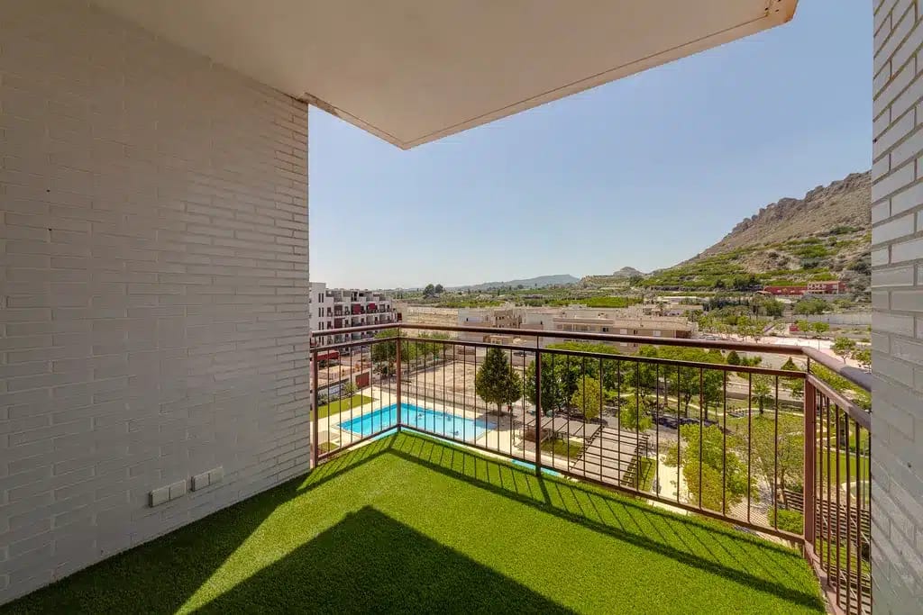 Top floor apartment in Spa Valley, Archena, Murcia for sale with large rooftop terrace