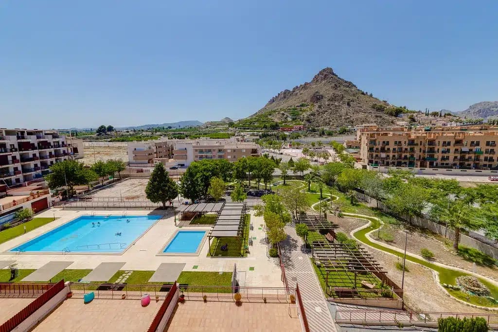 Top floor apartment in Spa Valley, Archena, Murcia for sale with large rooftop terrace