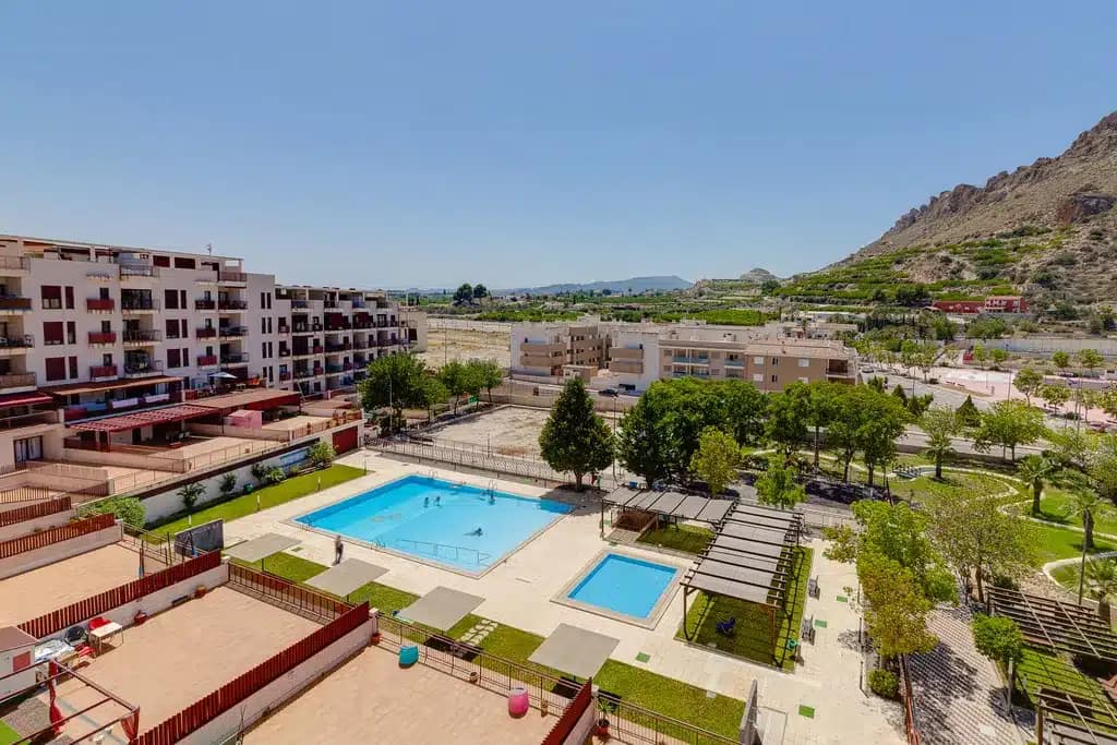 Top floor apartment in Spa Valley, Archena, Murcia for sale with large rooftop terrace