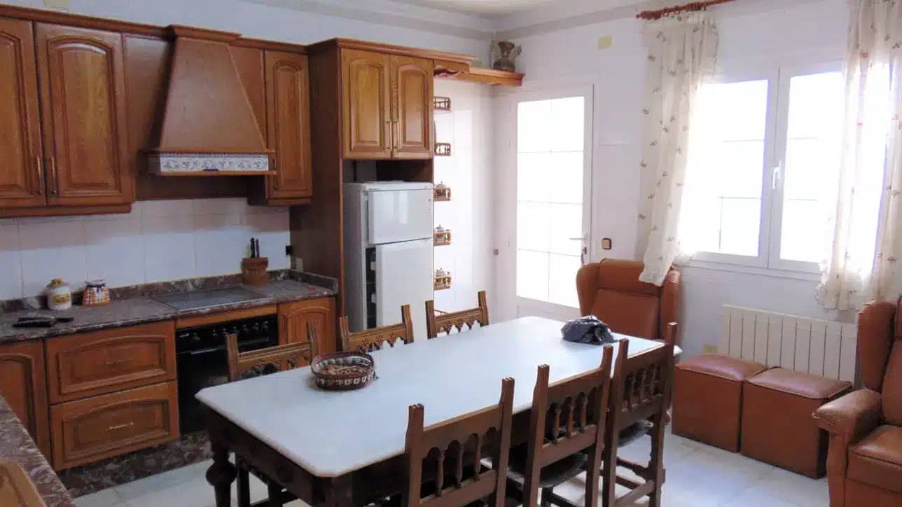 Town House for sale in Cantoria, Almeria