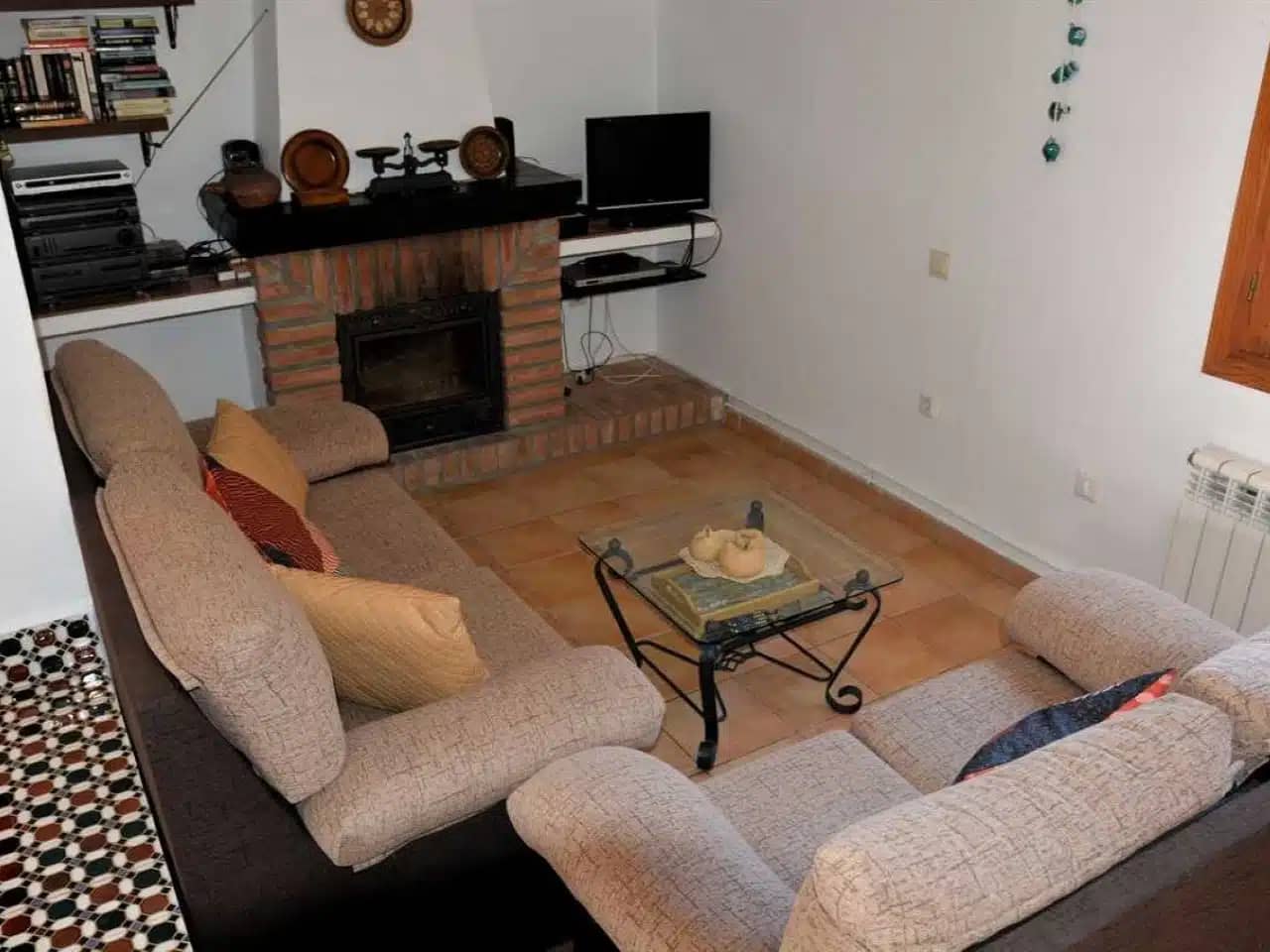 Villa for sale with private pool in Zafaraya Granada