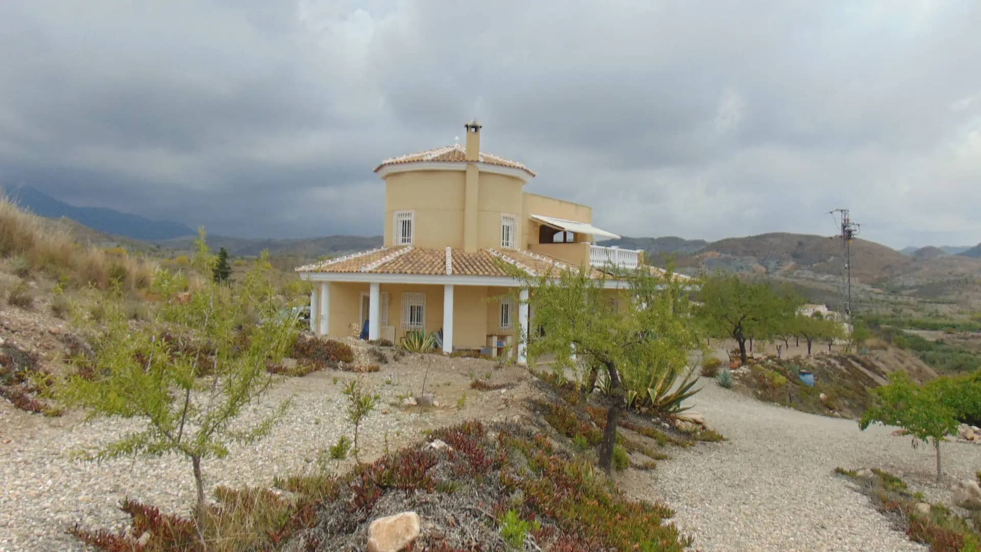 Villa for sale in Las Pocicas, Almeria