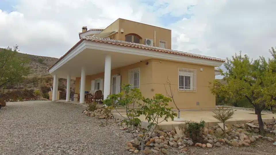 Villa for sale in Las Pocicas, Almeria