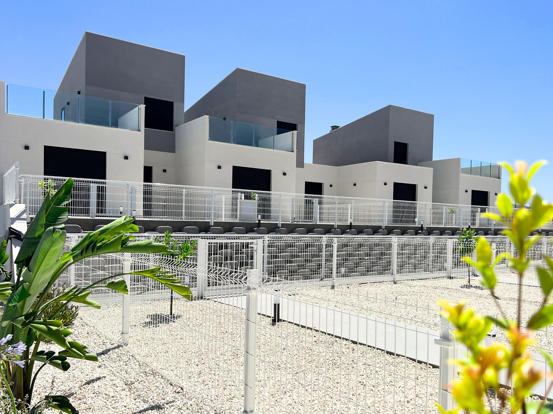 Townhouse Azalea for sale on the Altaona lifestyle resort in Murcia.