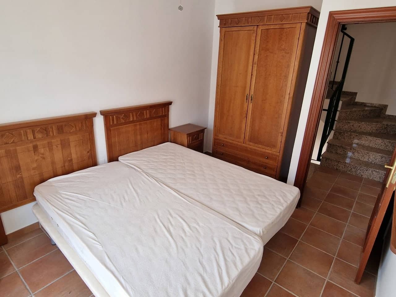 3 BED, 3 BATH TOWN HOUSE FOR SALE IN ALCAUCÍN, MÁLAGA, SPAIN.