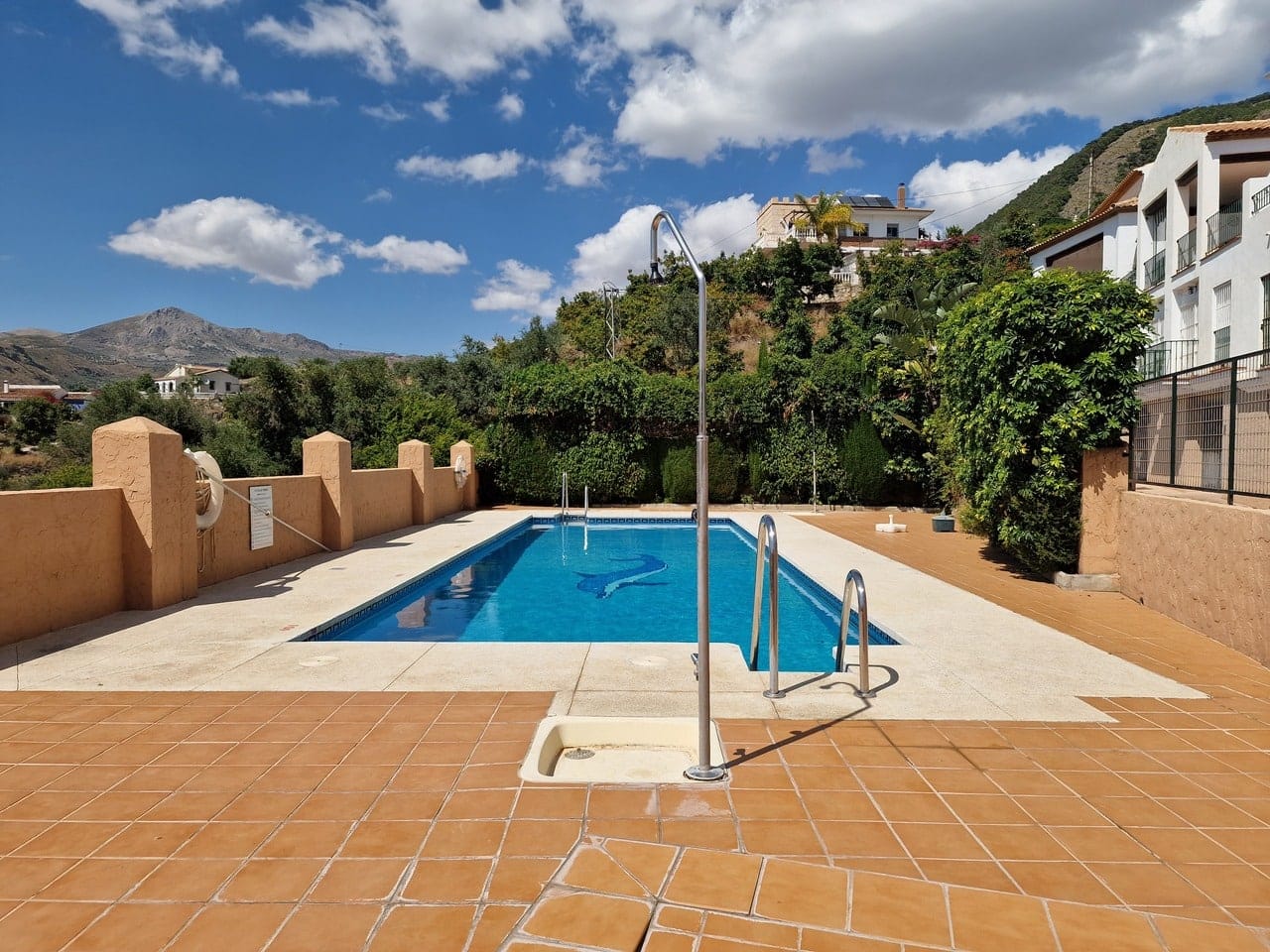 3 BED, 3 BATH TOWN HOUSE FOR SALE IN ALCAUCÍN, MÁLAGA, SPAIN.