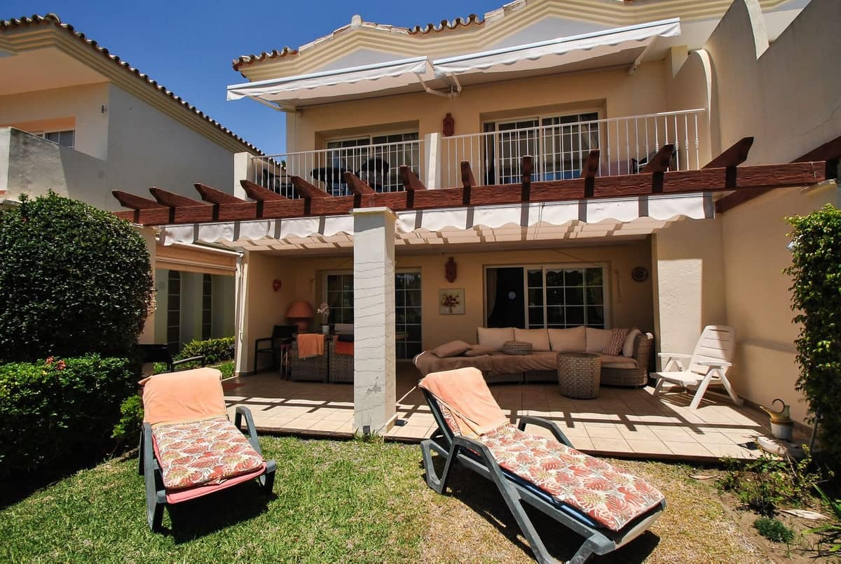 Villa In Riviera Del Sol. Mijas Costa, Costa del sol, Malaga for sale.