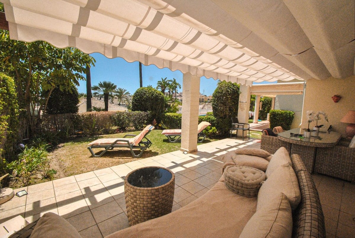 Villa In Riviera Del Sol. Mijas Costa, Costa del sol, Malaga for sale.