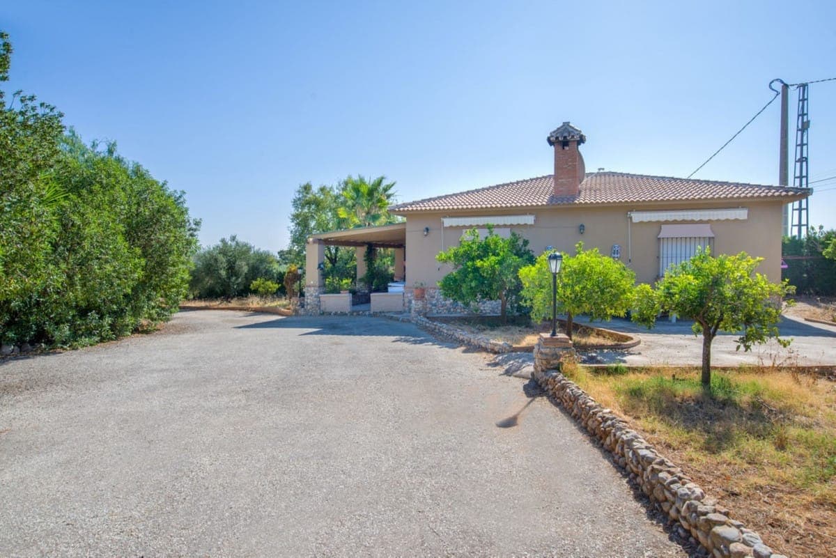 Villa for sale in Alhaurin el Grande, Malaga - € 870.000