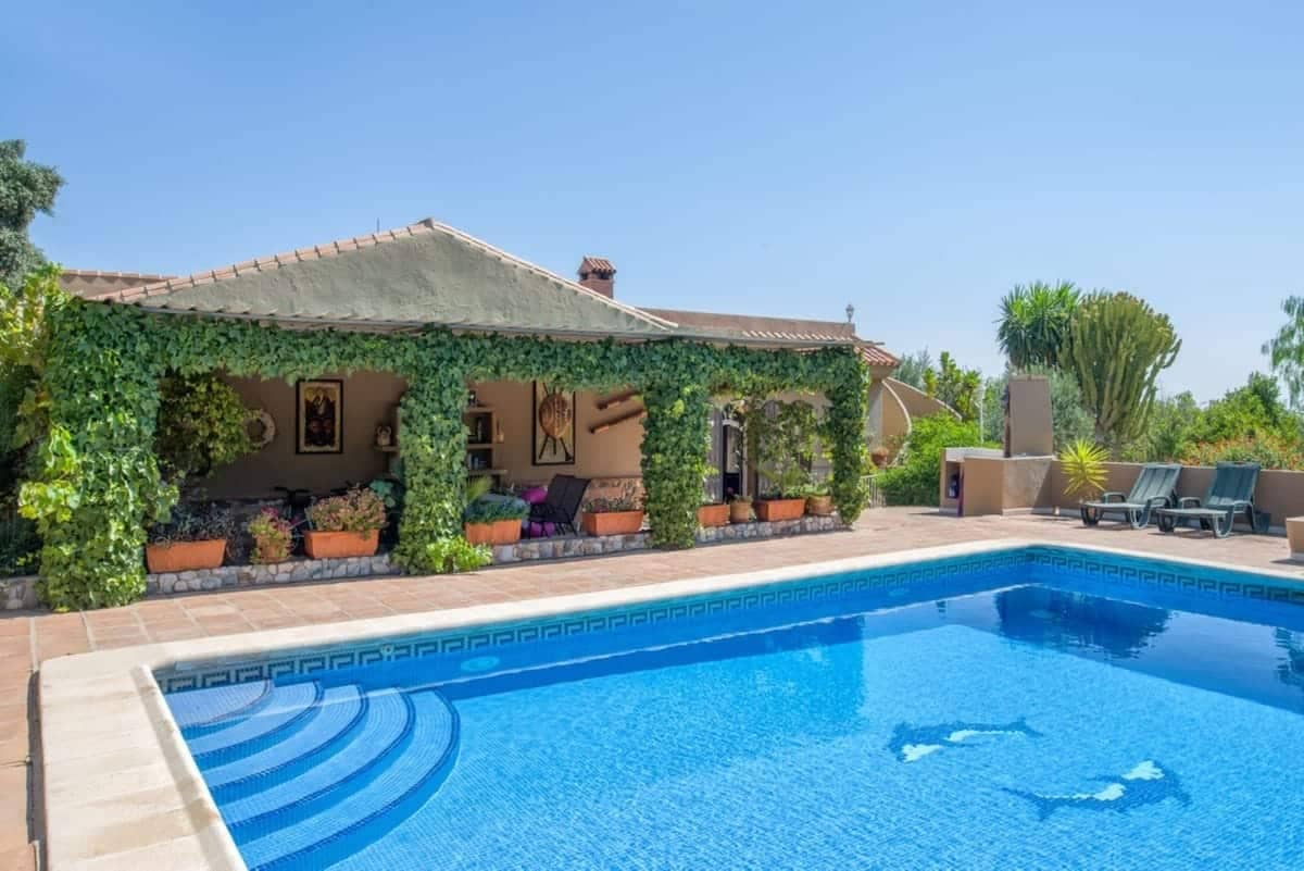 Villa for sale in Alhaurin el Grande