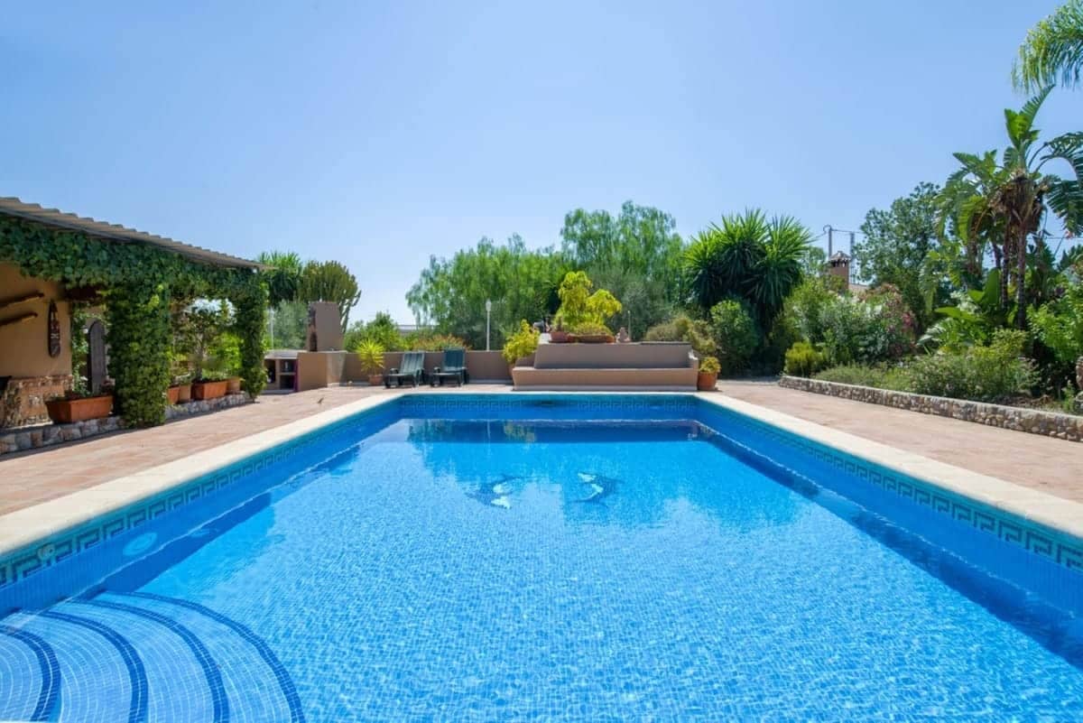 Villa for sale in Alhaurin el Grande, Malaga - € 870.000